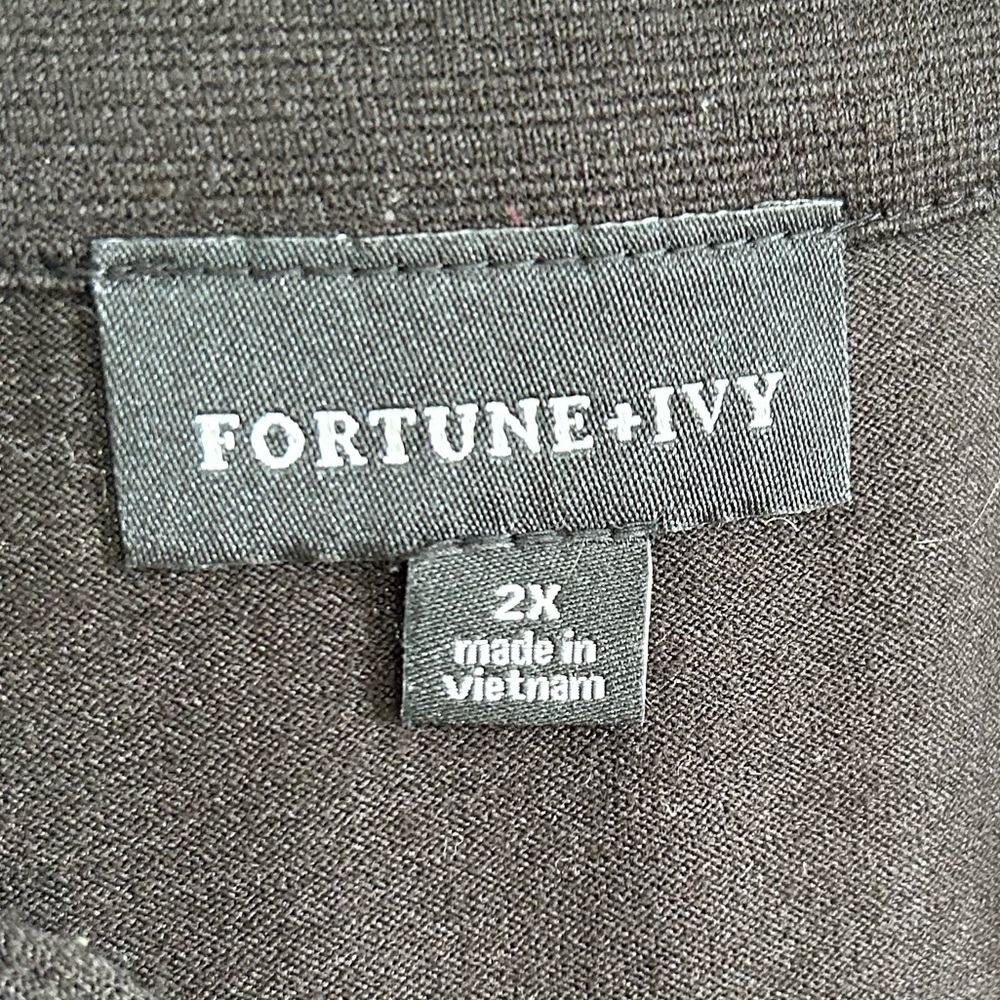 Stretchy Button Down - image 3